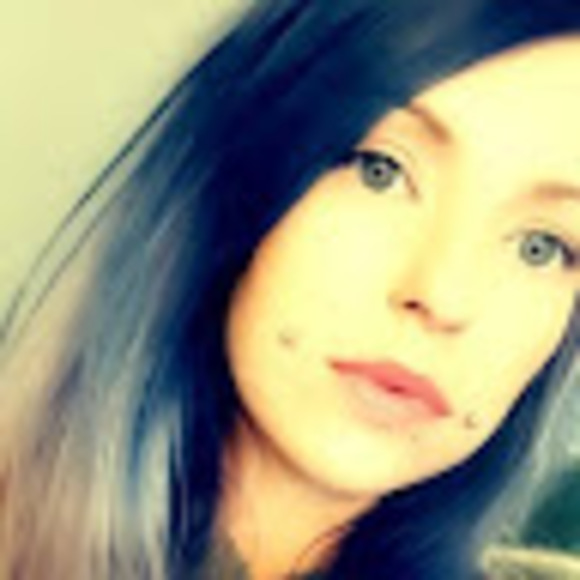 Meet your Posher, Mary - Picture 1 of 1